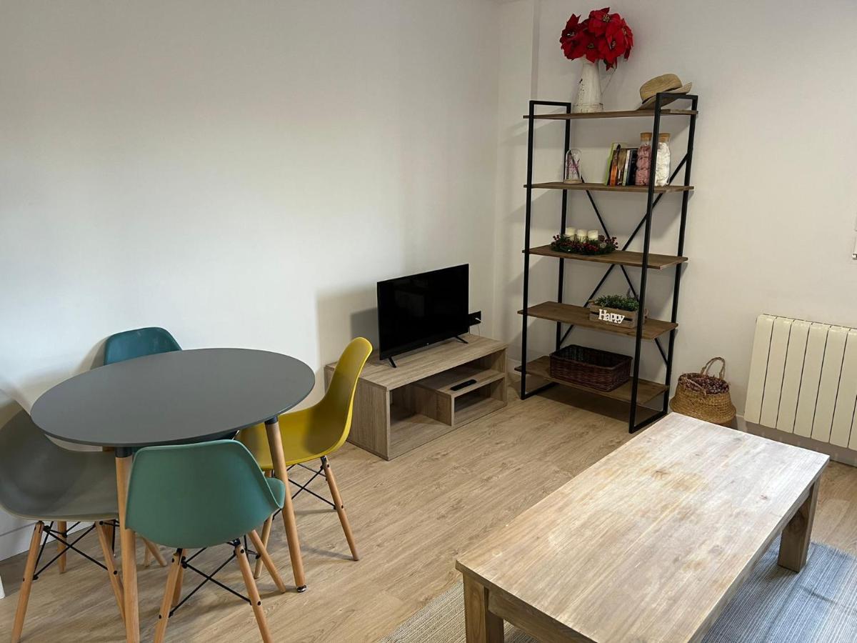 Apartamentos Garnacha 1 Totalmente Reformado Zaragoza Luaran gambar